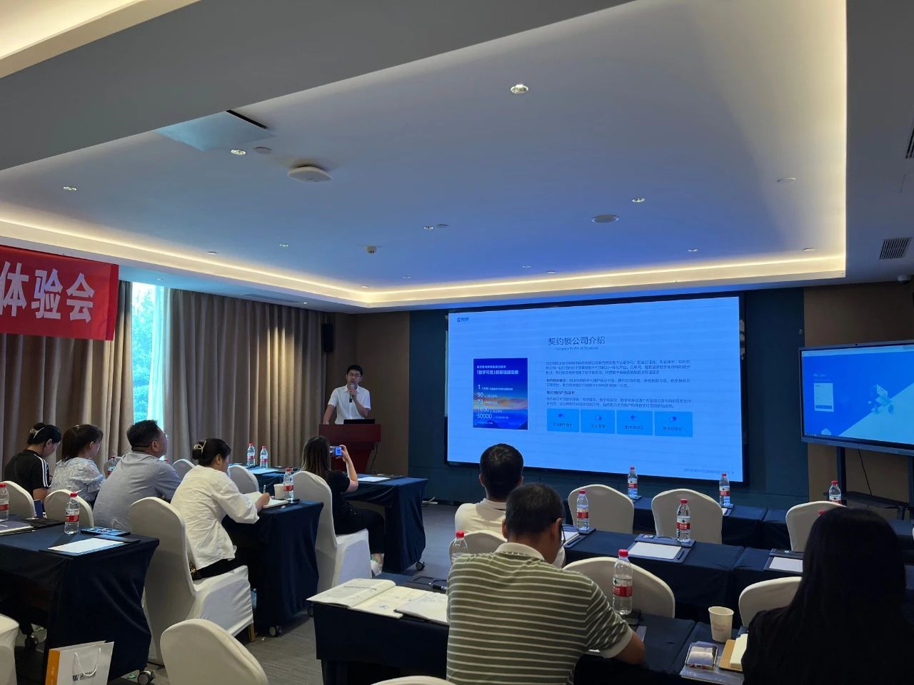 5cd987096a7697a55a7b2ad4ec6936c5.jpg 5cd987096a7697a55a7b2ad4ec6936c5.jpg